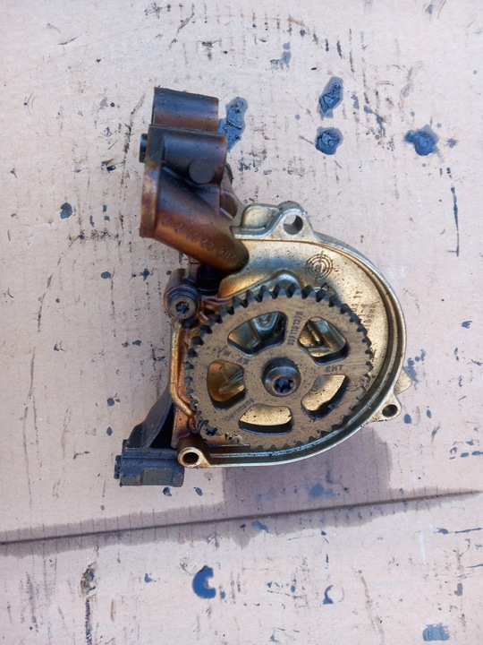 фото №4, Насос масла 1,2 tsi cbz vw 03f115105c