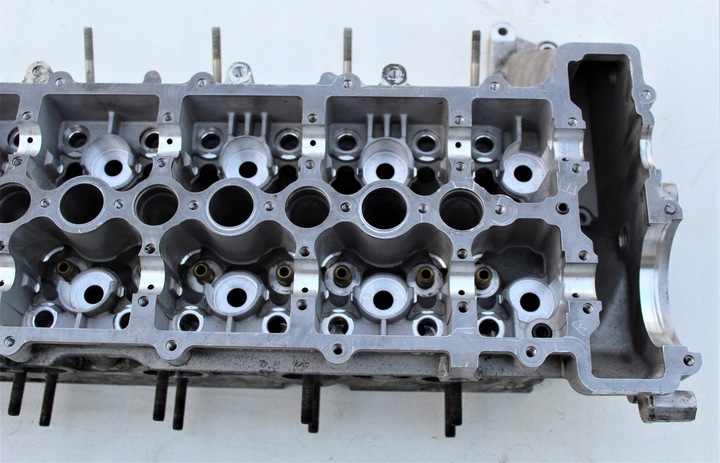 фото №16, Головка з распредвалы bmw x5 e53 m57n 3.0d