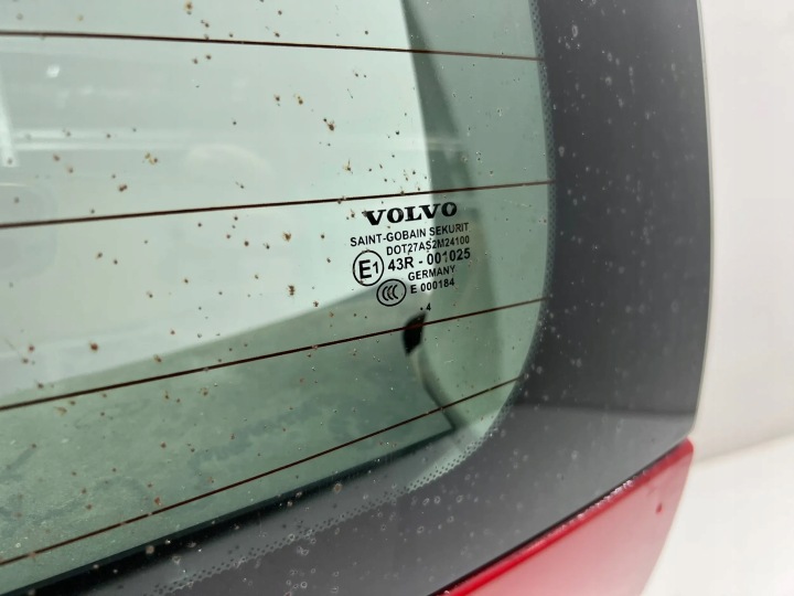 фото №7, Volvo v50 крышка зад задняя стекло