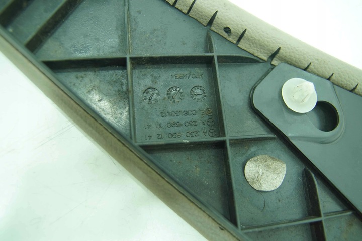 фото №8, Захист петля дах кришка права mercedes sl r230 02