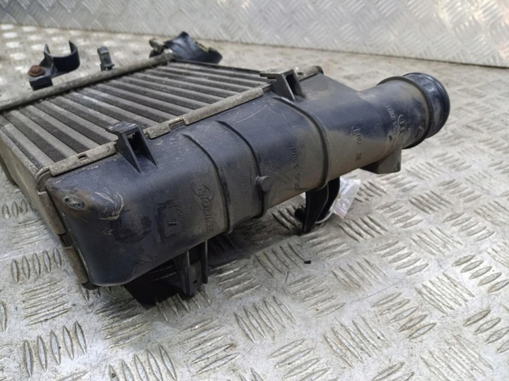 фото №4, Audi a4 b7 2.0 tdi радиаторов интеркулер левая 3229440