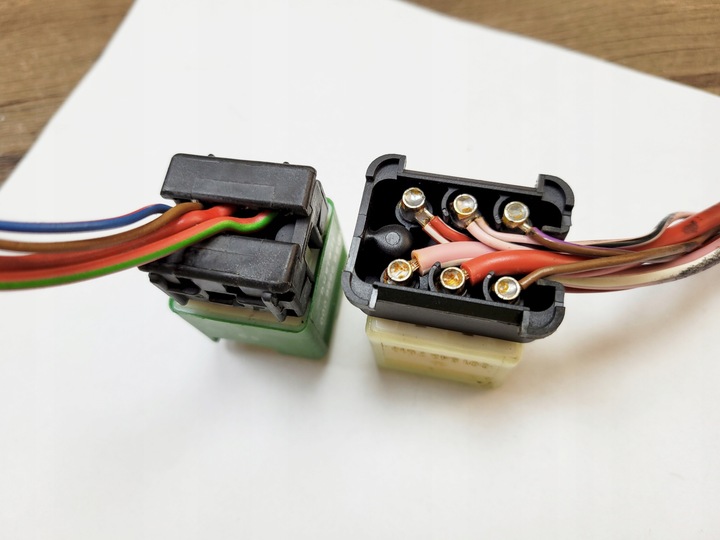 фото №9, Реле штекер mercedes w126 w124 w140 w201 w202 w210 r129 0015429619