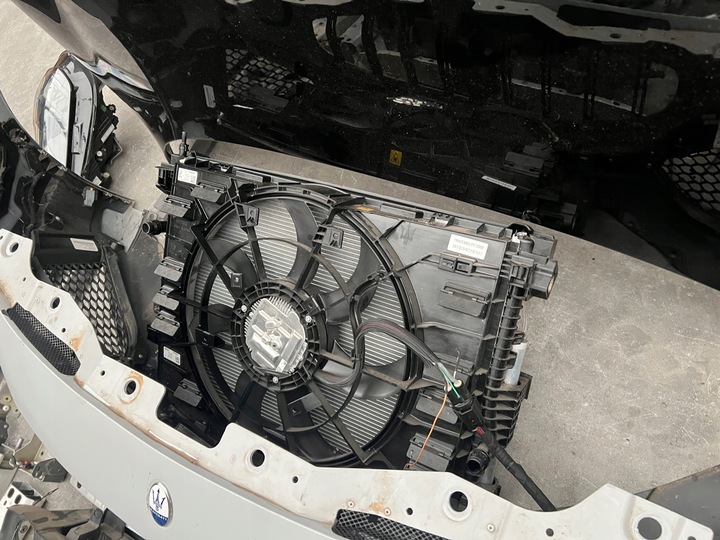 фото №6, Maserati granturismo m 189 folgore капот бампер крило комплектний перед