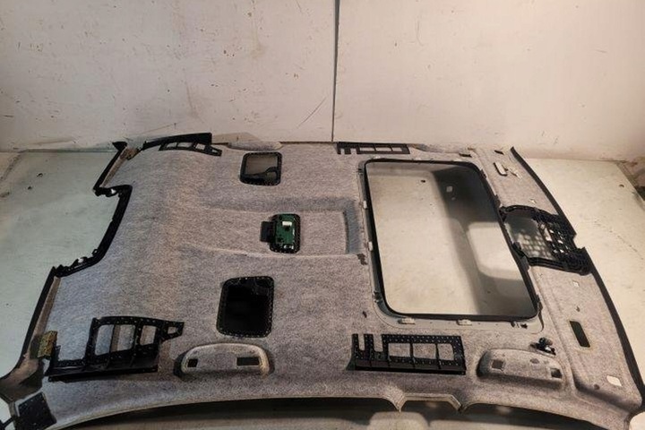 фото №9, Потолок чёрная bmw 7 f01, f02 7903796 5.0l бензин 330kw 2015