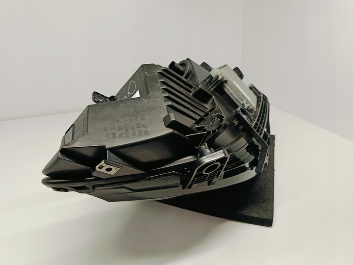 фото №9, Tesla модель x 15- лампа левая перед передняя полный led eu 1034318-00-e