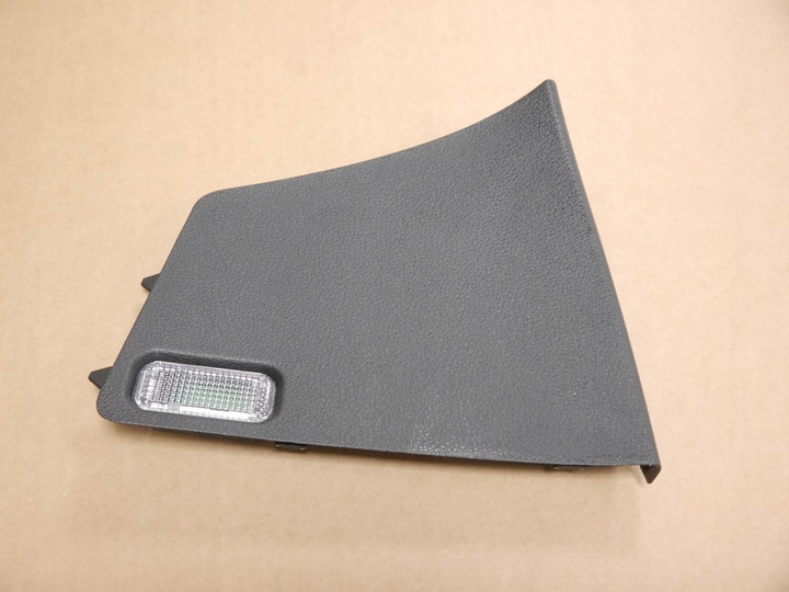 фото №1, Audi q3 83a защита крышки зад 83a867657a