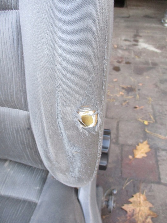 фото №8, Audi a6 c5 сиденье левый повреждённый правый ok серый