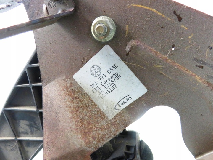 фото №5, Педали тормоза сцепления vw transporter t5