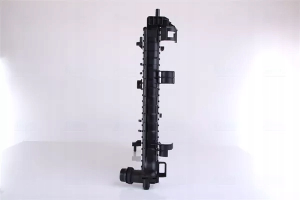 фото №16, Радіаторів двигуна nissens 630736 1300309