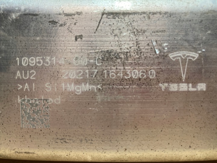 фото №8, Балка бампера заднего tesla 3 1095314