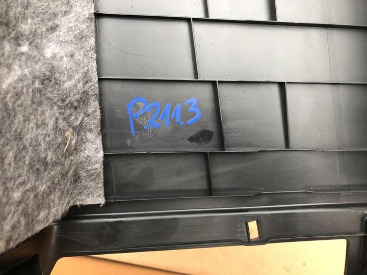 фото №9, Обшивка стойка средний правый dół audi e-tron 50