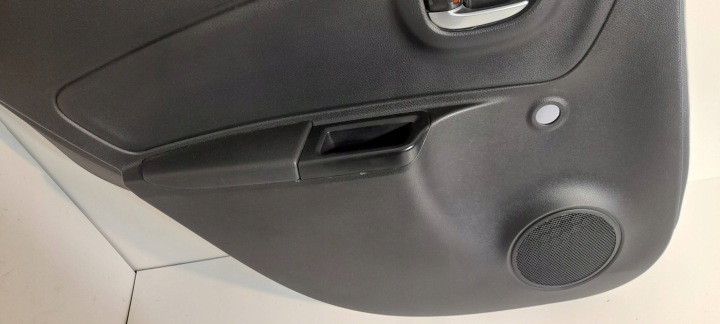 фото №6, Toyota yaris iii 2017-2020 карта заднее левое 676130d550 et168