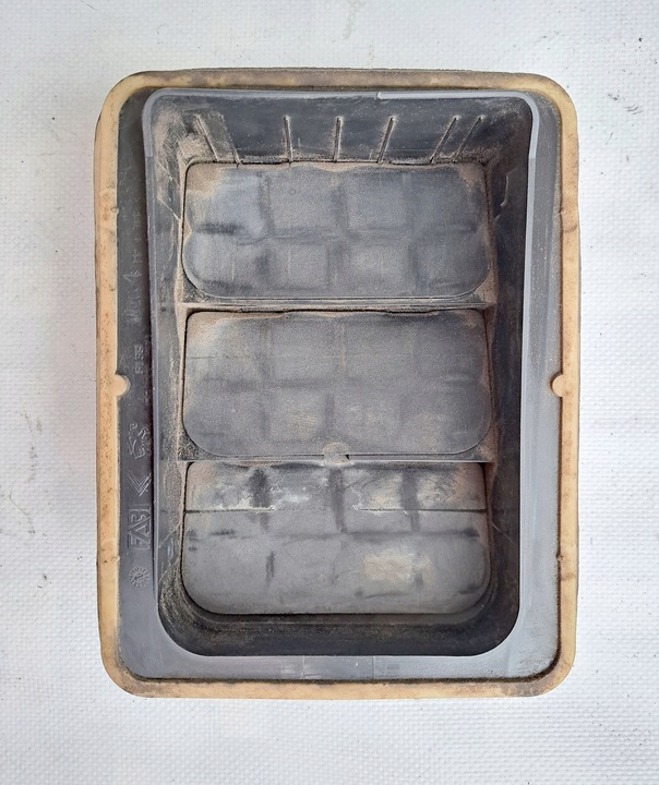 фото №1, Peugeot 308 citroen c4 решітка вентиляційна багажника зад 96384903