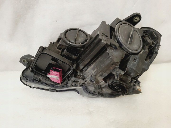 фото №12, Mercedes c класс w204 рестайлинг bi-xenon динамический a2048205659 a2048204339