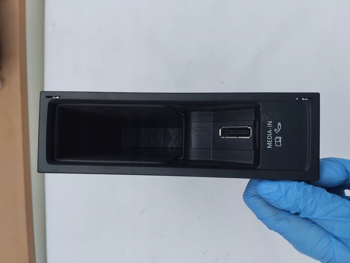 фото №7, Модуль блок керування інтерфейс usb vw golf vi passat b7 cc skoda 5n0035342d