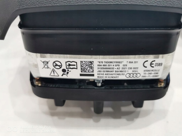 фото №11, Audi q4 e tron панель роздавальна консоль подушка безпеки подушка комплект