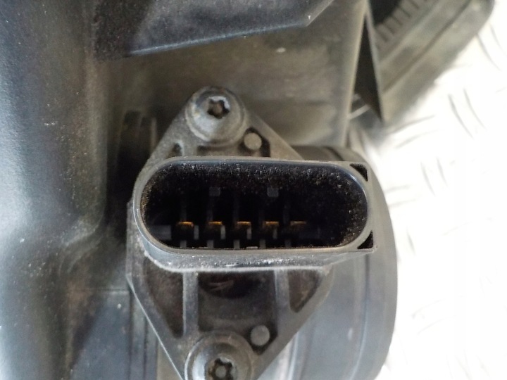 фото №5, Vw phaeton 02-07 5.0 корпус фильтра воздуха левый