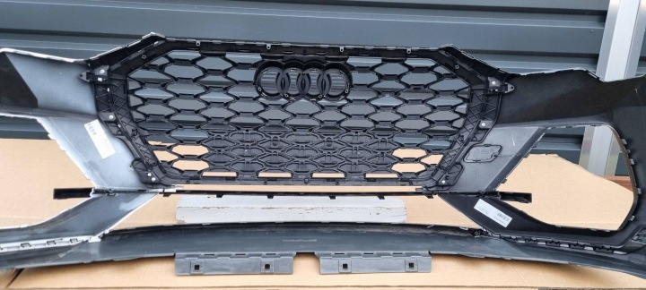 фото №9, Audi q3 ii s-line 83a 2018- бампер перед оригинал c178