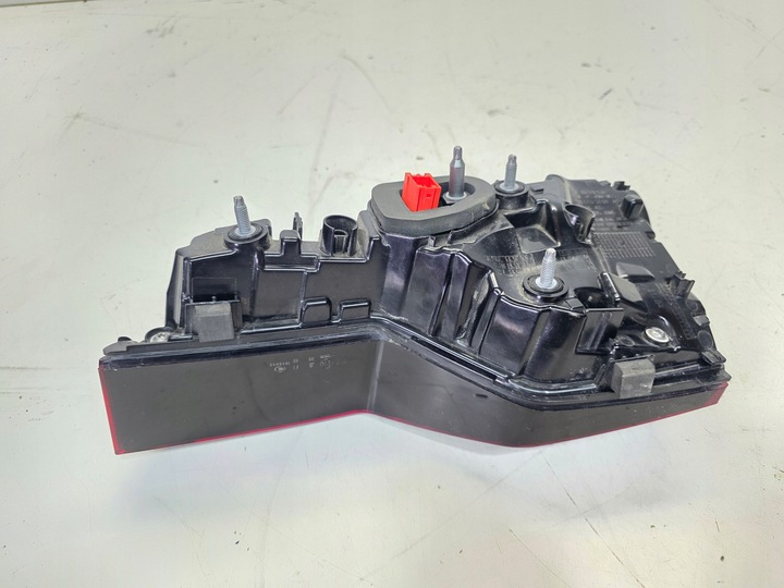 фото №7, Лампа левый зад w крышка багажника led matrix audi a4 b9 рестайлинг avant 8w9945093ac