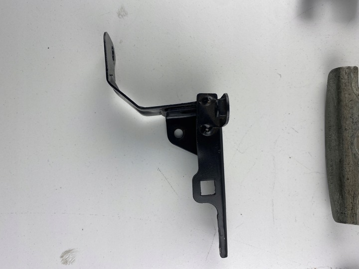 фото №8, Кронштейн шланг датчик ford transit 2.2 ranger 3.2tdci