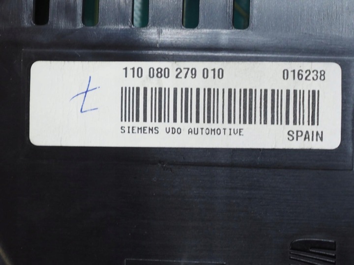 фото №12, Панель приборов eu 5p0920804c seat toledo 3 iii 1.9 tdi европа