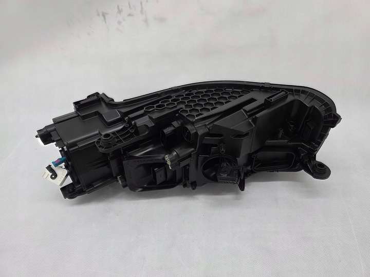 фото №11, Vw touareg iii 3 рестайлінг 18+ лампа права перед повний led matrix eu 761941082h