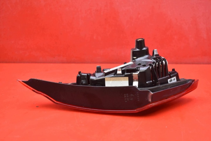 фото №6, Фара правая зад задняя 39012624 opel corsa e 5d 14-20