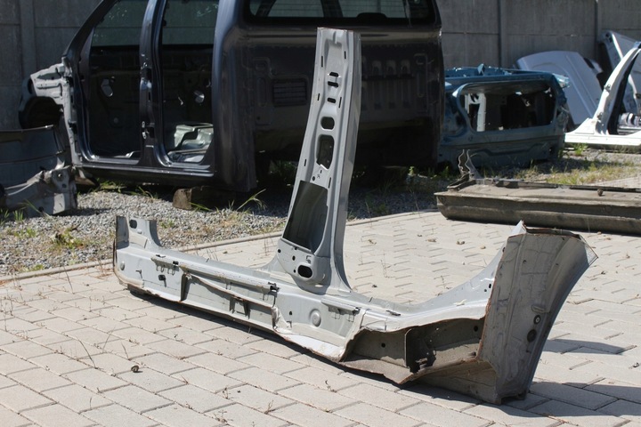 фото №9, Правый порог стойка audi a1 ii 82a