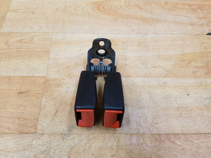 фото №1, Застібка застібка ременя зад сидіння ford focus mk2 рестайлінг