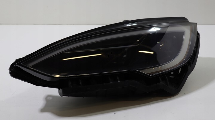 фото №1, Tesla модель s 2021 2025 фара лампа передня ліва plaid 1563713-97-c