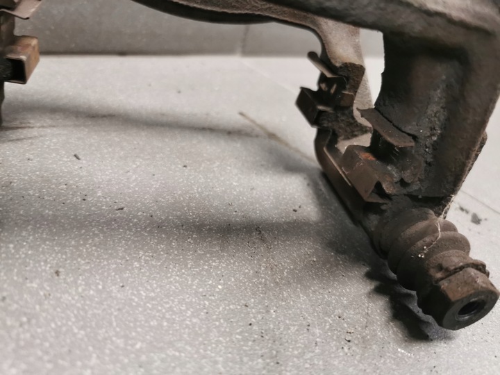 фото №5, Скоба левый зад audi a8 d3 310mm