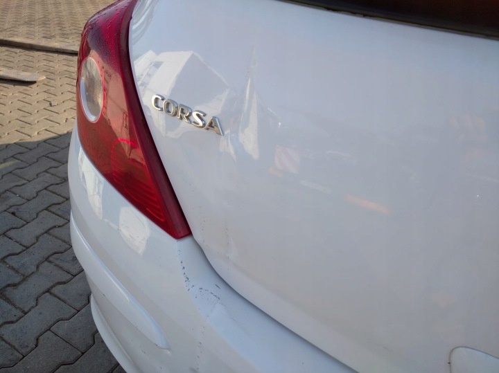 фото №12, Opel corsa d торпедо консоль капот подушки подушка натяжители датчик комплект
