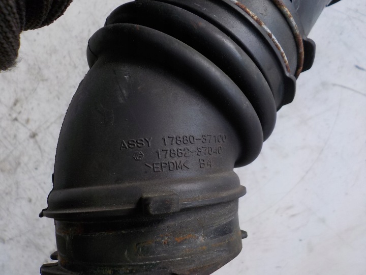 фото №12, Toyota prius iii 14r 1.8 гібрид труба шланг повітря 17880-37100