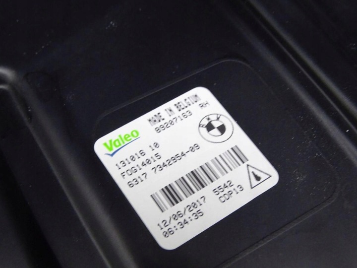 фото №12, Bmw 7 g11 g12 15-19 бампер перед usa противотуманка 4xpdc a72 kaschmirsilber