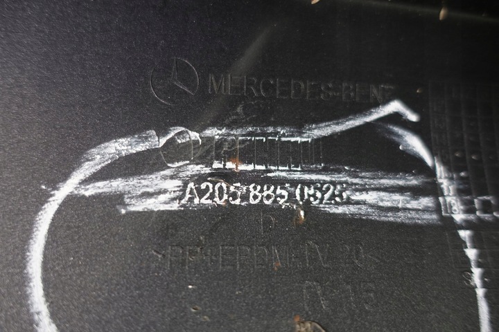 фото №12, Бампер перед переднее mercedes c w205 a2058850525