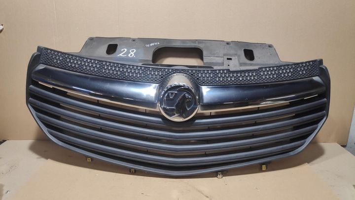 фото №1, Решітка радіатора решітка радіатор хром trafic opel vivaro iii 214b37781r