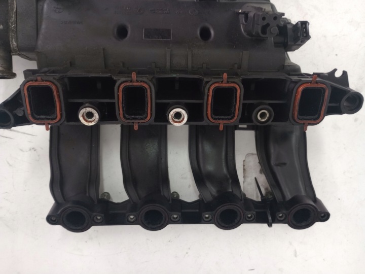фото №9, Bmw e87 2004 колектор впускний  7788194 7787310 європа