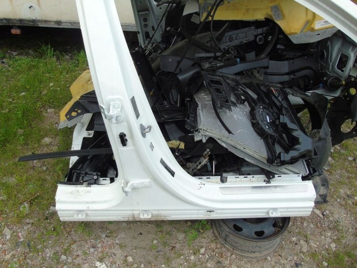 фото №1, Mercedes aklasa w177 стійка поріг правий з порогом