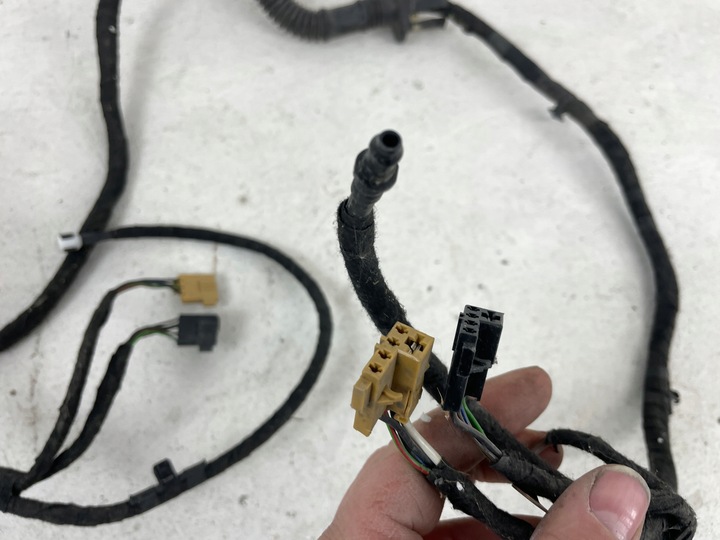 фото №3, Жгут багажника seat ibiza 6j0971145e 6j0971829