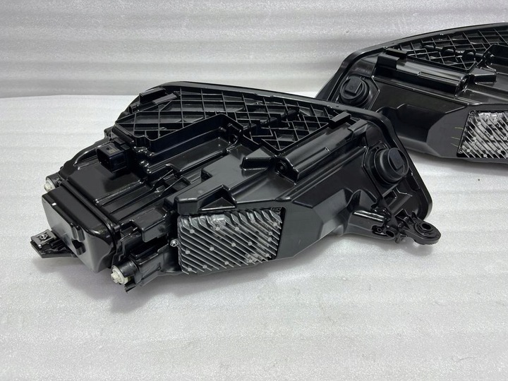 фото №12, Audi q5 sq5 80a рестайлінг matrix лампа ліва права