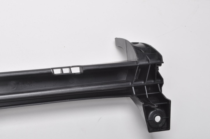 фото №10, Volvo xc60 i рестайлинг шина направляющая багажника 31271584 правая