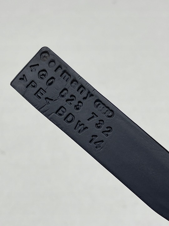 фото №7, Audi a6 c7 прокладка уплотнение крыльев перед правая