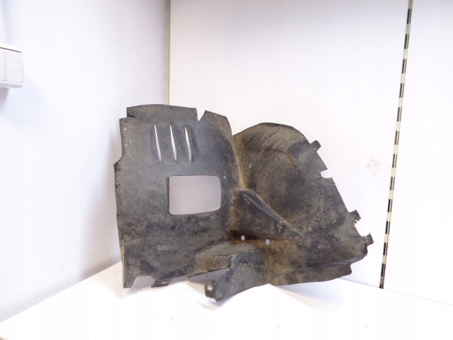 фото №1, C клас w202 93r- підкрилок перед лівий замінник