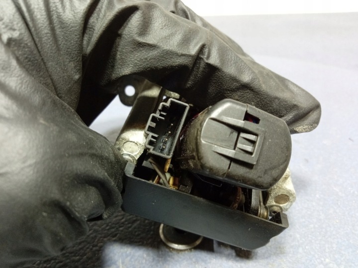 фото №8, Audi a7 c8 динамік панелі консолі bang&olufsen 4m0035361a