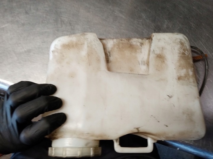 фото №4, Бачок жидкости омывателя задней стёкла mercedes w124 универсал 1248600160