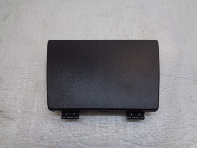 фото №1, Ds3 crossback заглушка радара бампера новая