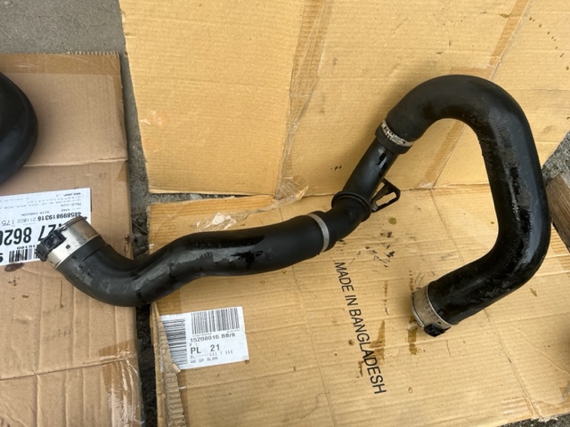 фото №1, Trax mokka шланг интеркулер выпускной 1.7 оригинальный номер gm