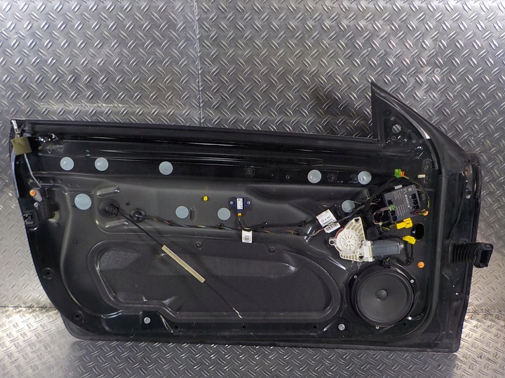 фото №8, Mercedes w207 cabrio 09- двері ліві передні перед передні