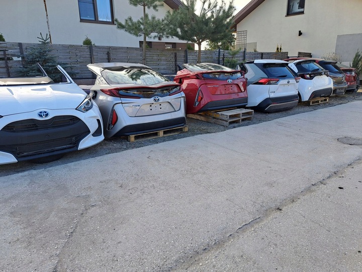 фото №8, Toyota camry vi xv40 бампер перед переднее решётка радиатора 06-11r