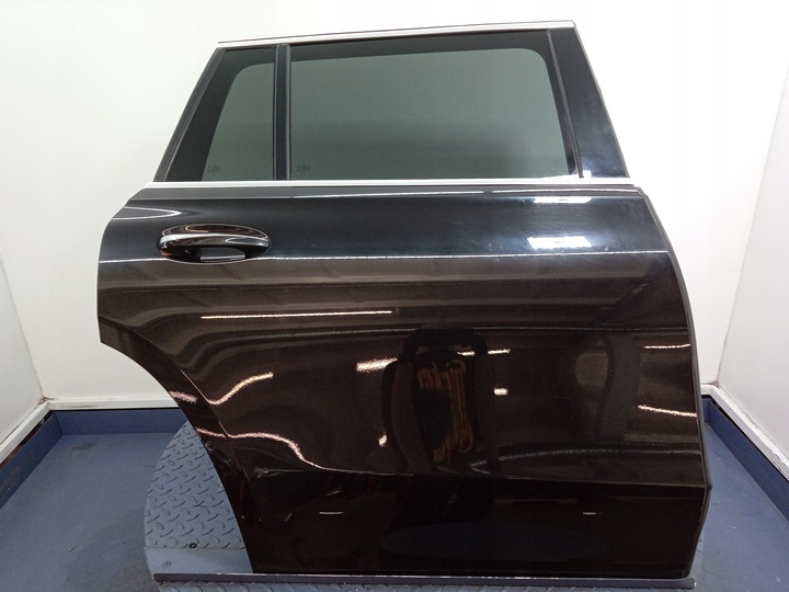 фото №1, Mercedes gls w167 двері зад праві задні 197